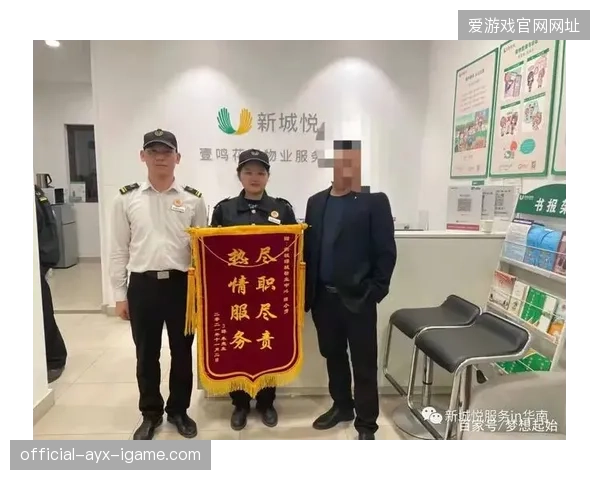 教练私下公开表扬球员职业态度，彰显榜样力量